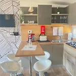 Kamp alanı Mobile La Vida Biograd Na Moru