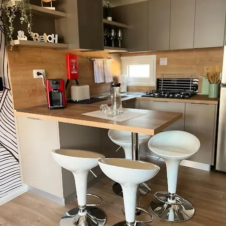 Mobile La Vida Biograd Na Moru