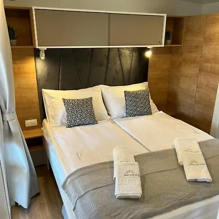 Mobile La Vida Camping