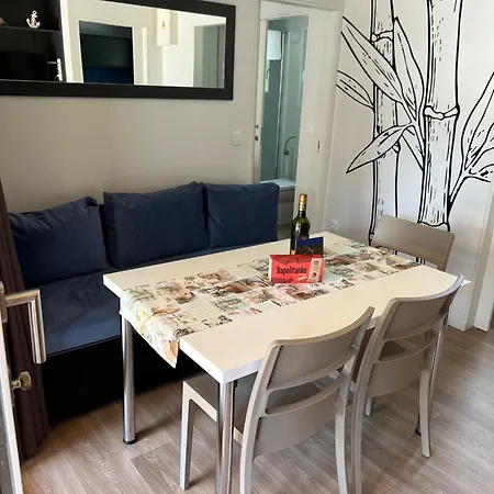 Camping Mobile La Vida *