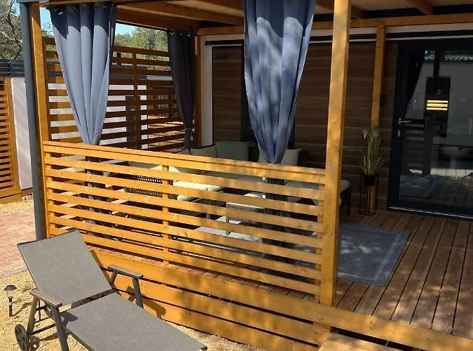 Mobile La Vida אתר קמפינג ביוגראד נה מורו