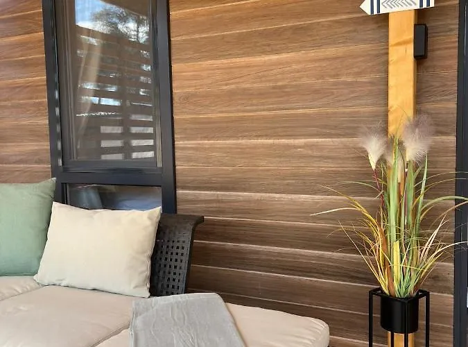 אתר קמפינג Mobile La Vida